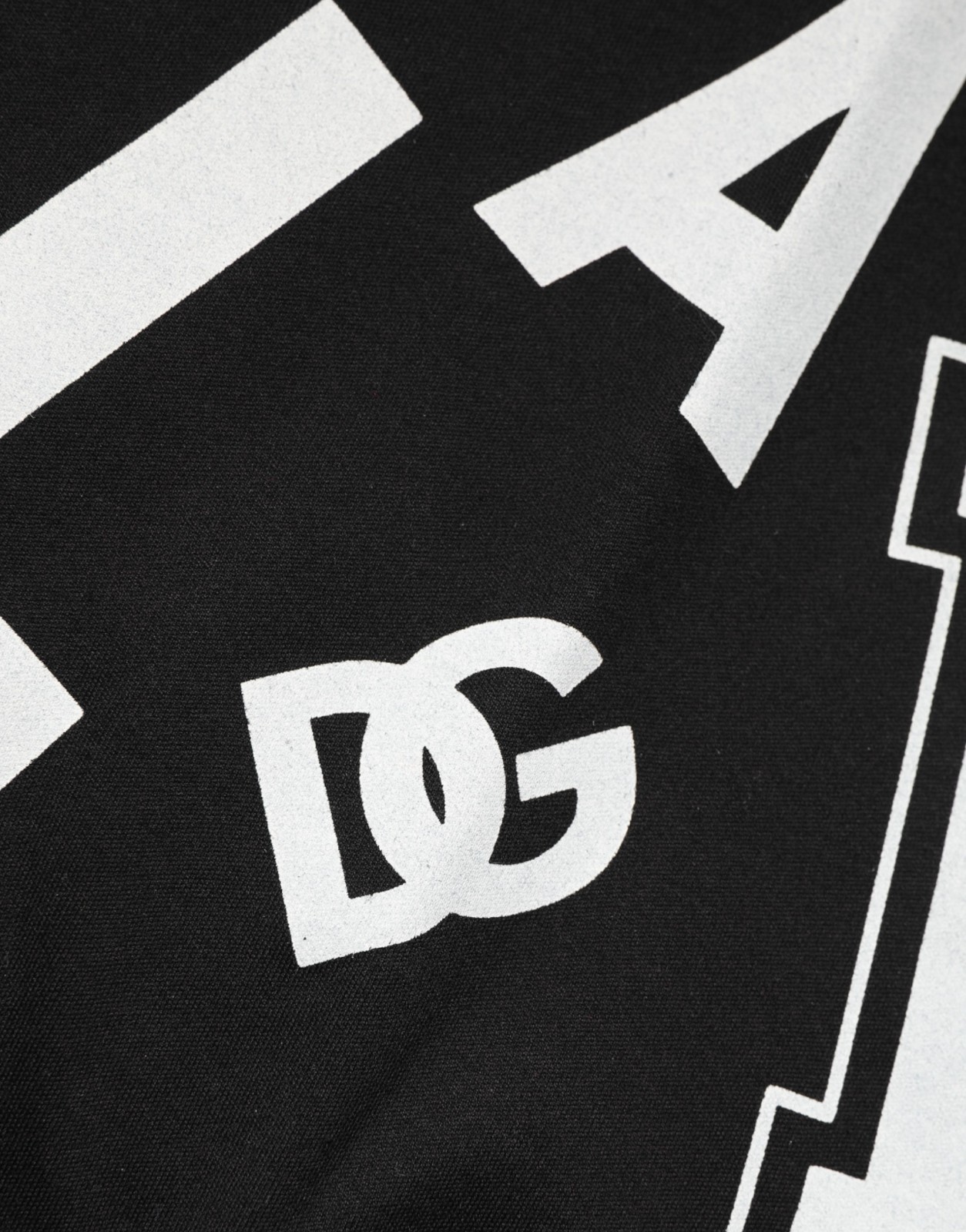 DOLCE & GABBANA T-shirt Black Cotton Letter Print Short Sleeve IT48/US38/M $900