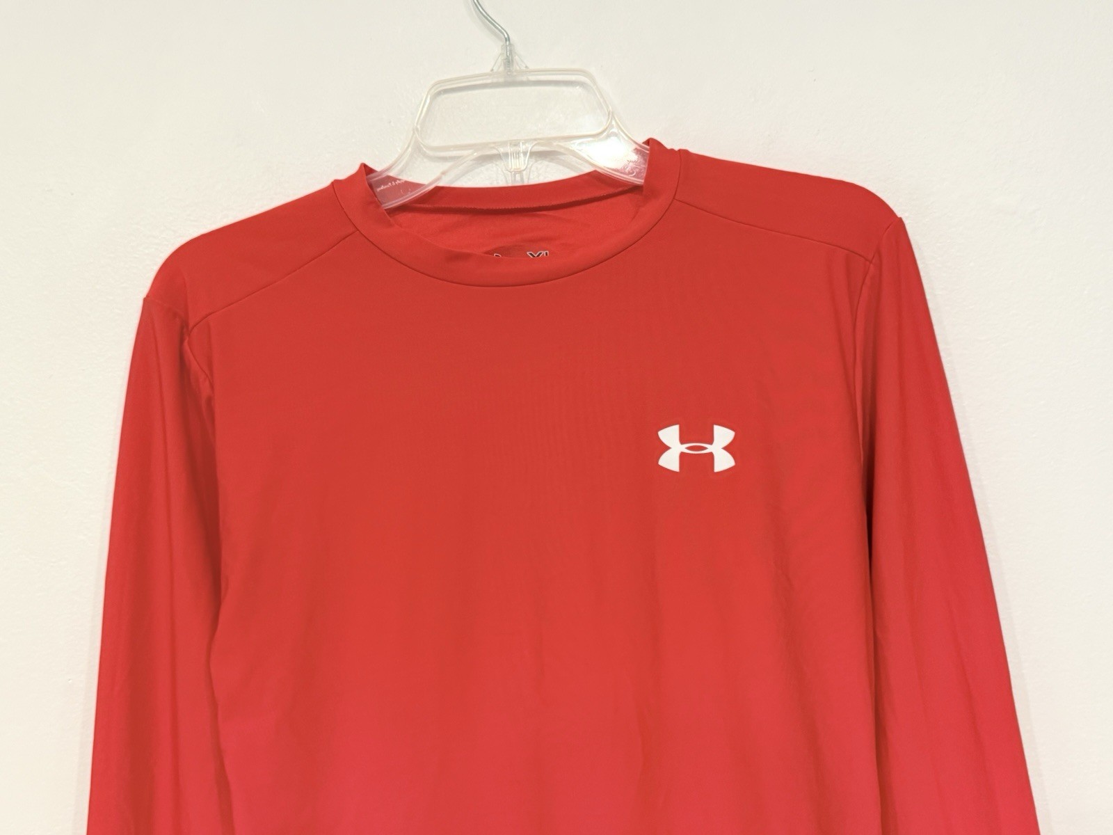 Under Armour HeatGear Men’s Compression Shirt Size XL Red Long Sleeve Top