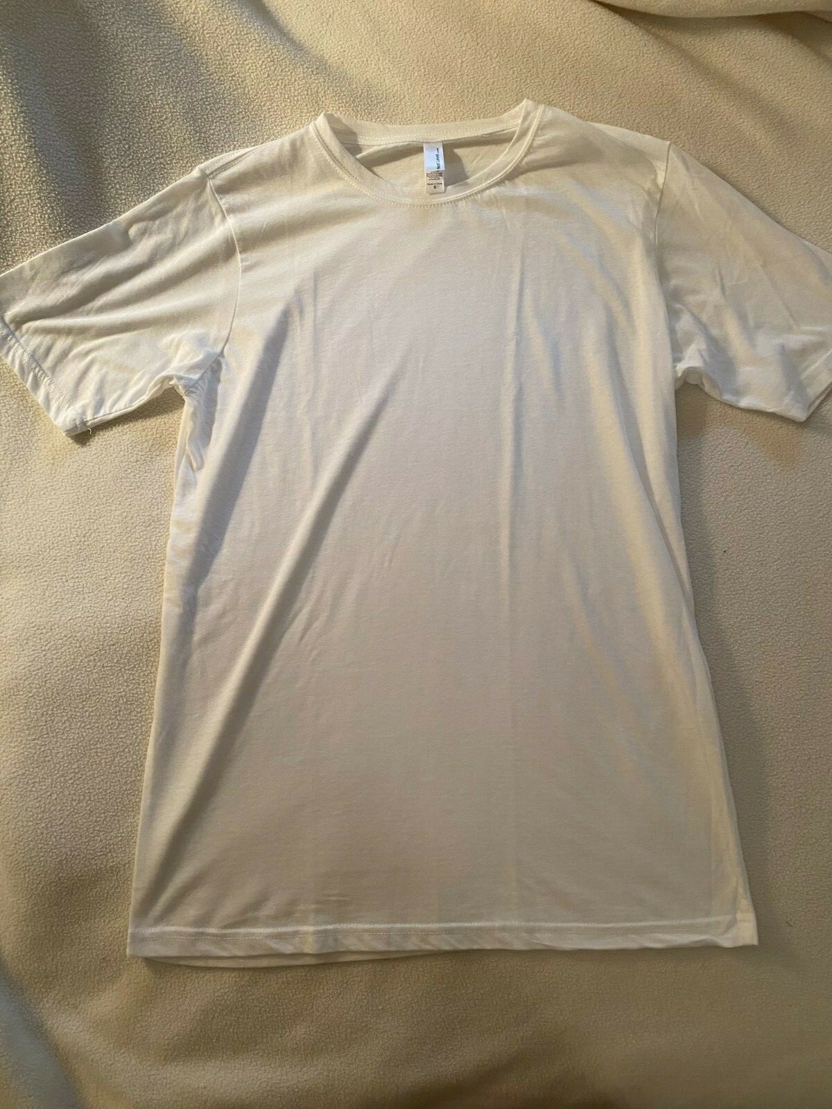Next Level Apparel Men’s Tee Crew White Short Sleeves Cotton Blend Small NWOT