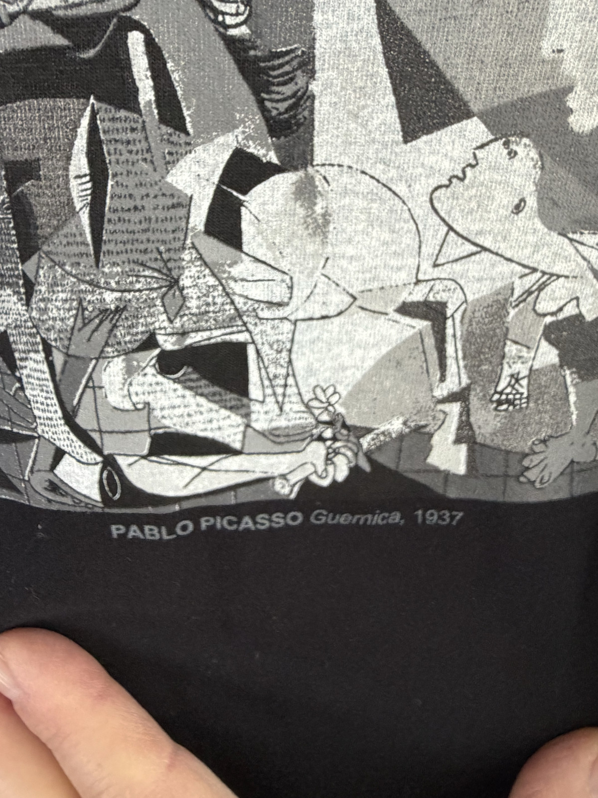 Pablo Picasso Guernica painting Surrealism Black Sols 11500 High Quality shirt L