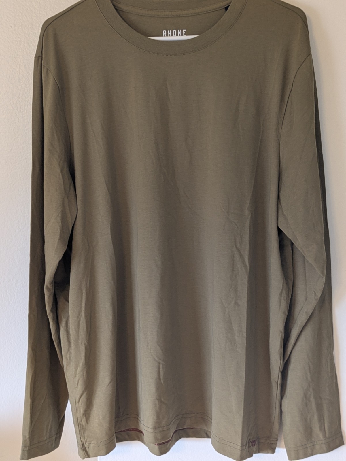 Rhone Men’s Green Solid Long Sleeve Crew Neck Logo T-Shirt, Size XL (NWOT)