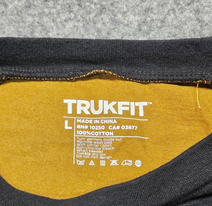Trukfit multi-color long sleeve cotton “Truk da world” shirt men size Large