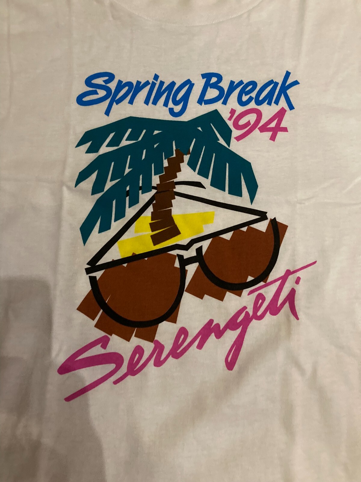 New Men XL Vintage 1994 Spring Break Serengeti Tee Shirt X-Large Graphic T-Shirt