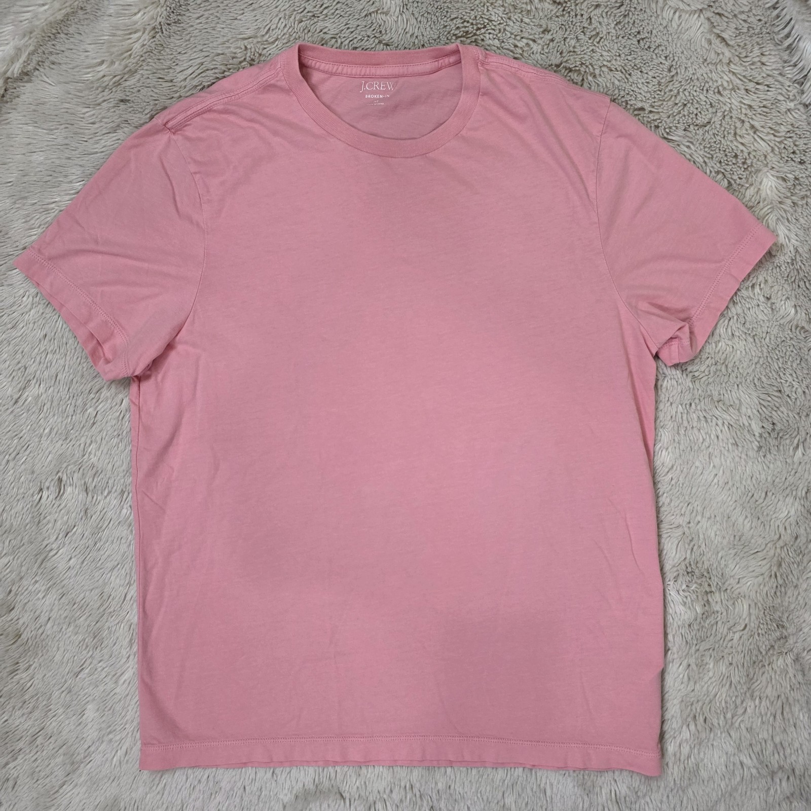 J CREW Men’s Broken-in Short Sleeve T-Shirt in Coral Mist Pink size Medium