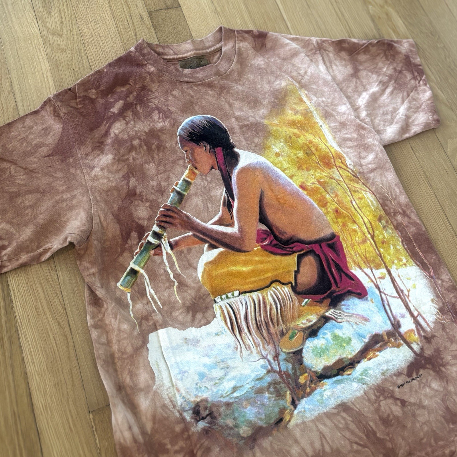 Vintage 1997 The Mountain Native American Flute Player T Shirt L Leather Tag