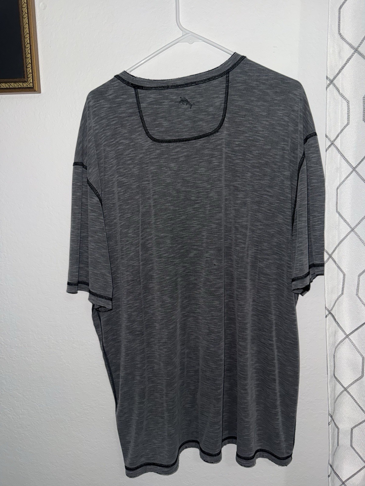 Tommy Bahama Men’s Gray Knit Crew Neck Short Sleeve T-Shirt XL Contrasting Trim