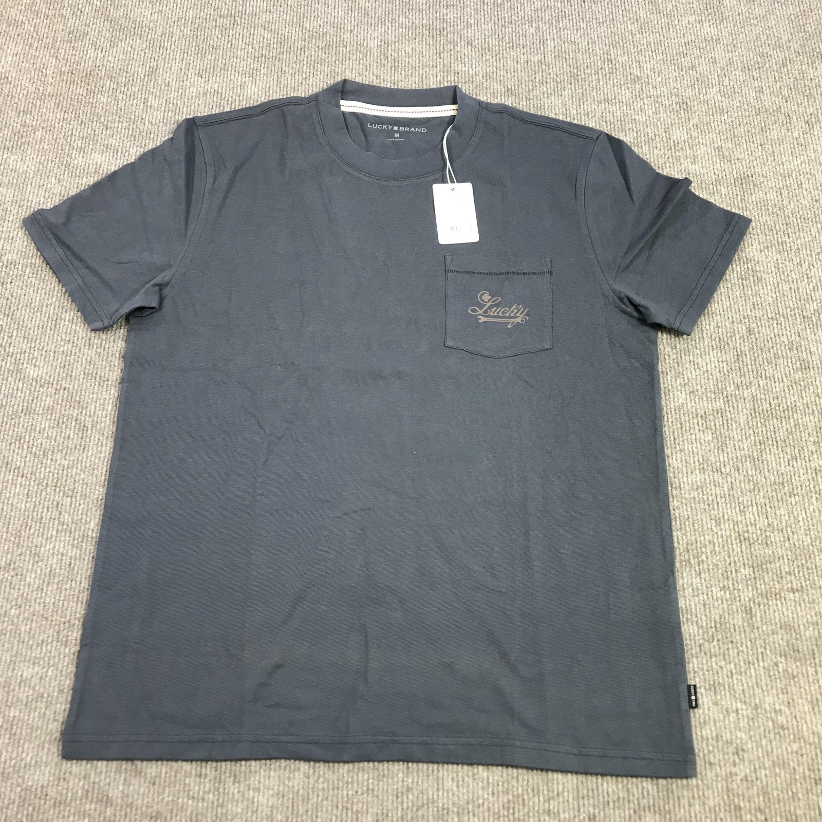 Lucky Brand Shirt Mens Medium Blue Pocket Tee Tagless Solid Basic Jersey Logo