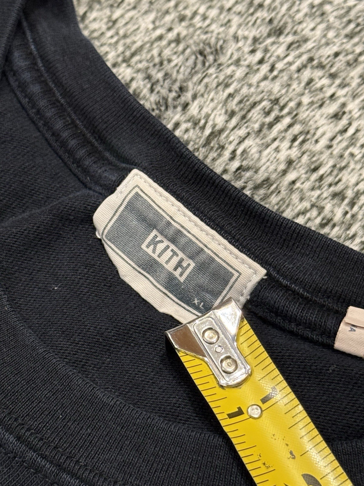 Kith Classic Box Logo T Shirt 100% Cotton Heavyweight Black Mens Size XL