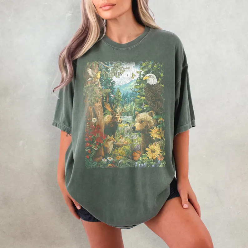 Wildlife Animal Graphic Comfort Tee