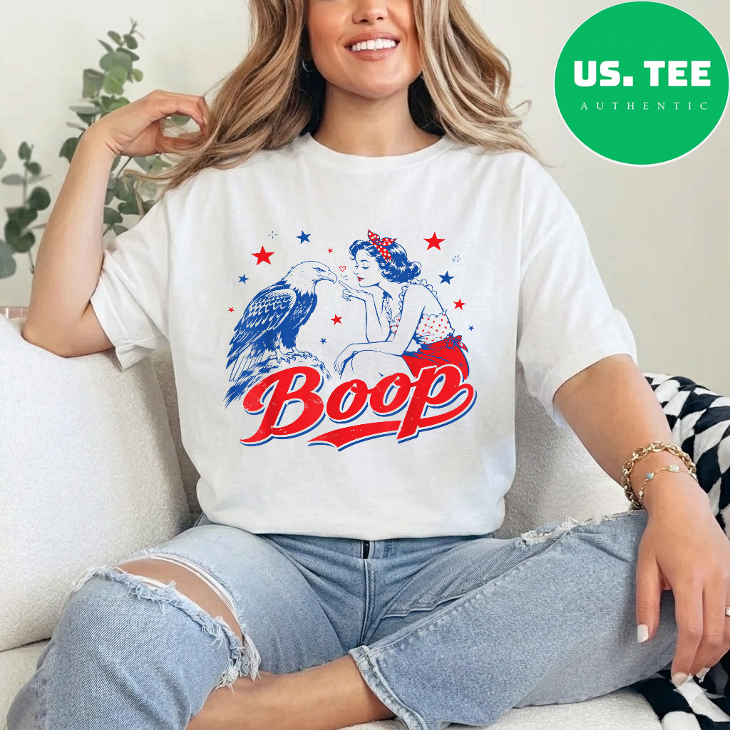 Funny Hand Boop Nose Girl Eagle Funny Patriotic 4th of July T-Shirt