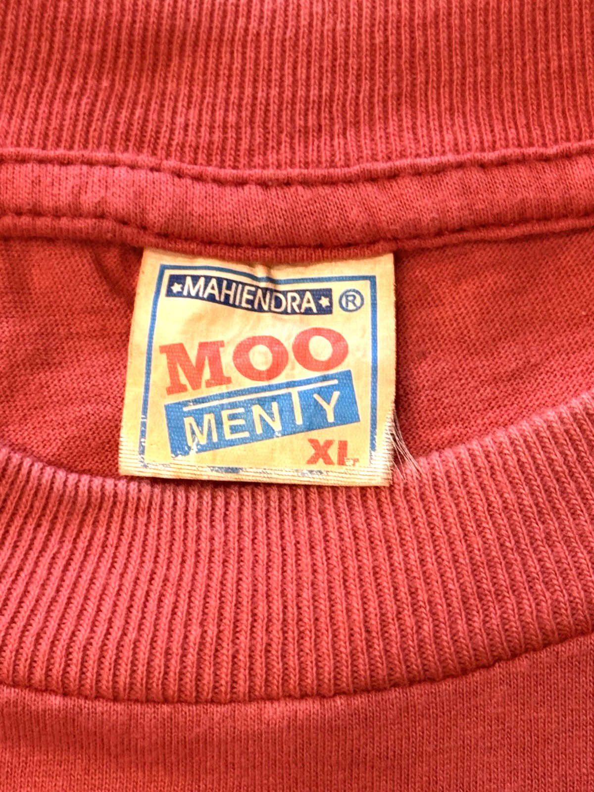Vintage Taj Mahal India T Shirt Made In India Tourist Graphic Red Tee Fits M