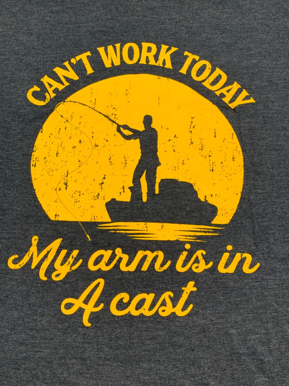 Crazy Dog Fishing T-shirt Men L Gray Blue Can’t Work Today, My Arm is in a Cast