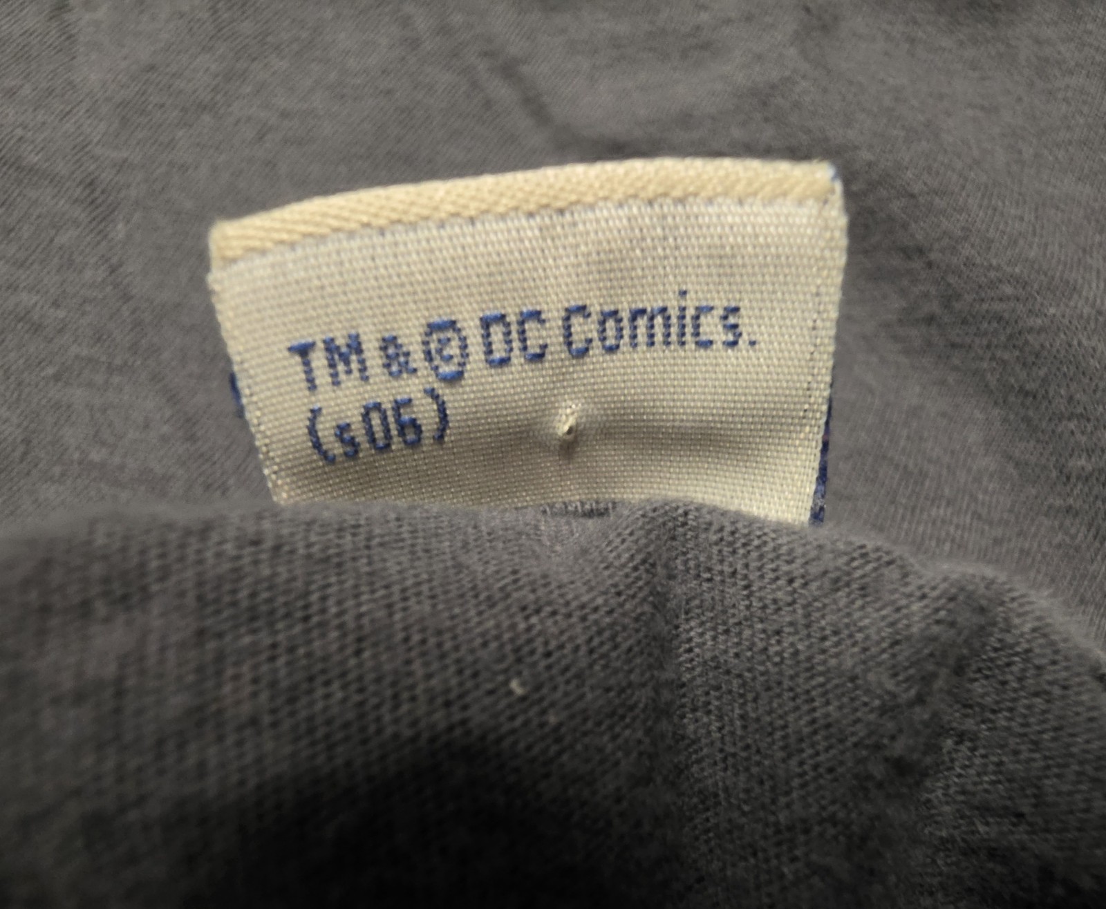 VTG 2006 Aquaman DC Comics Retro T-Shirt 2XL Distressed Gray Graphic