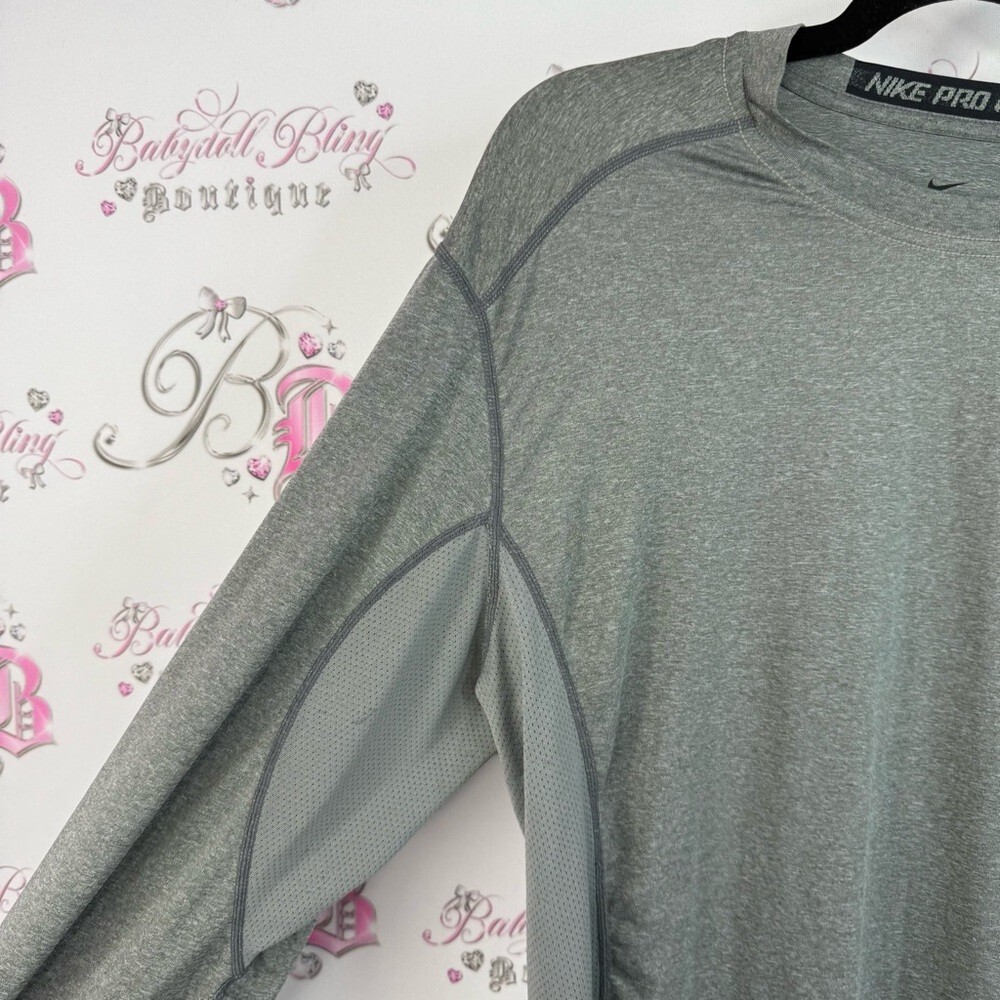 Nike long sleeve shirt dri fit grey silver Pro Combat Men’s Long Sleeve Gray Tee