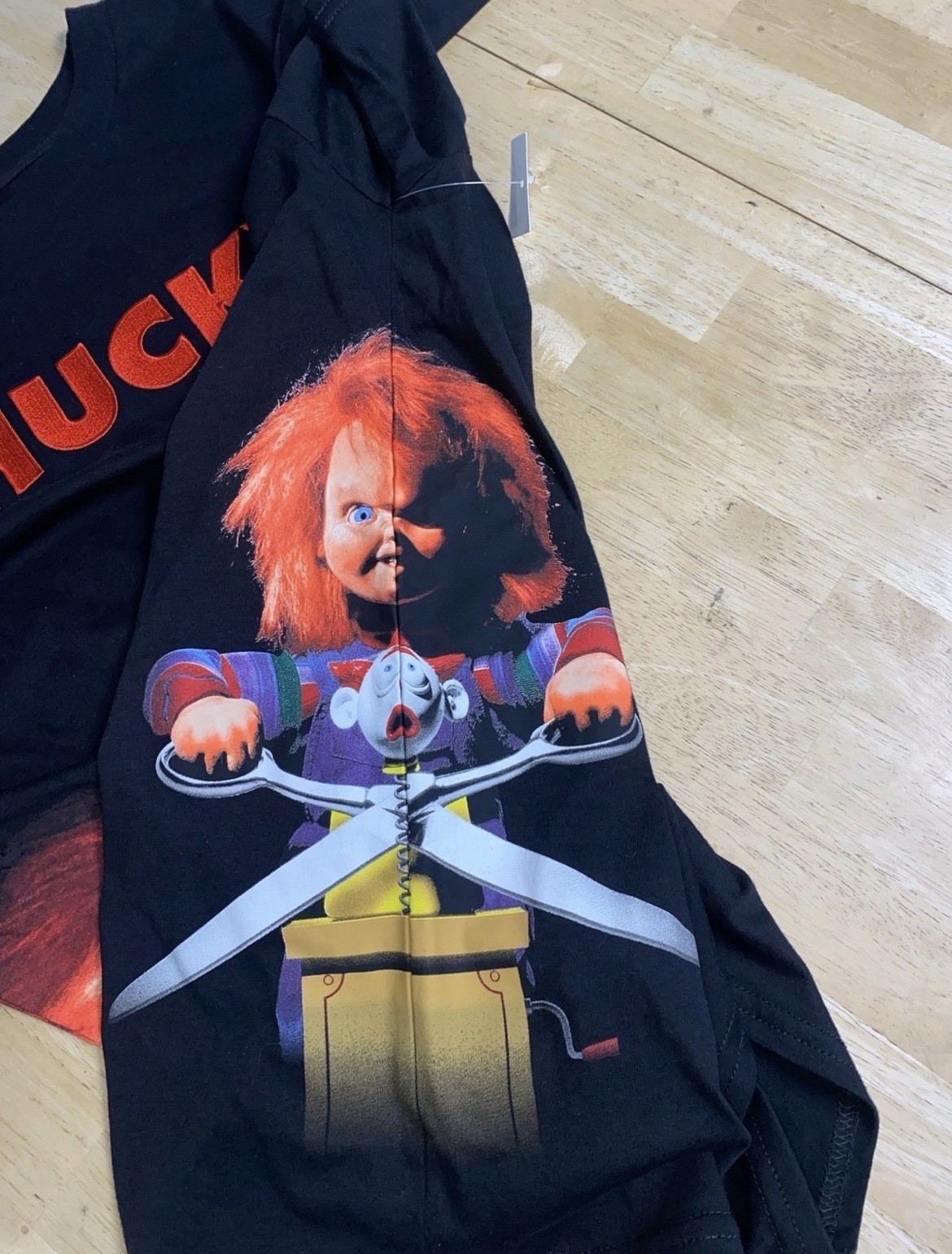 Chucky Child’s Play T-Shirt Medium 19×28 Embroidered Logo New With Tags Horror