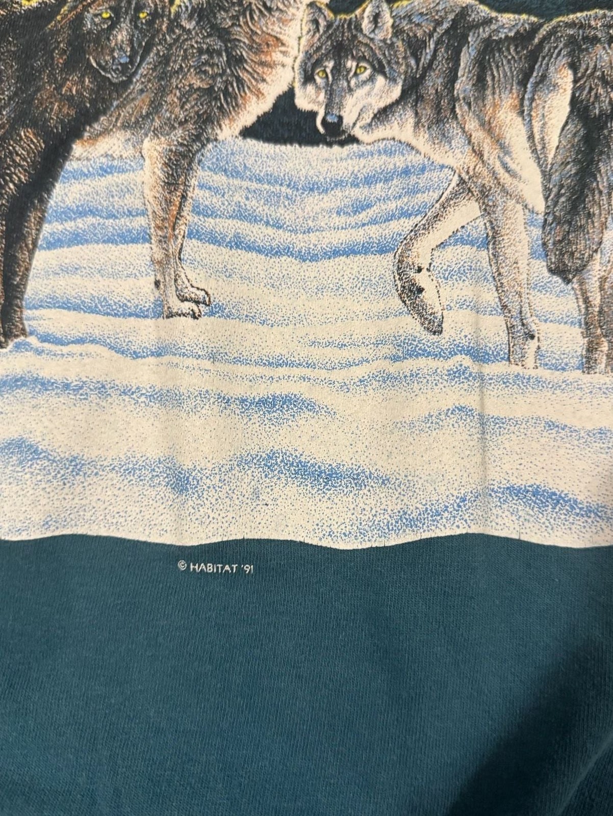 Vintage 1991 Habitat Wolves Moon T-Shirt Single Stitch Minnesota Sleeve Graphic