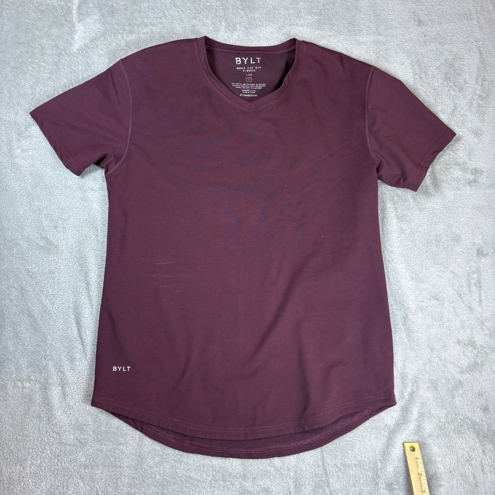 BYLT Shirt Mens L Drop Cut S/S V-Neck Lux Maroon Stretch Curved Hem Athletic