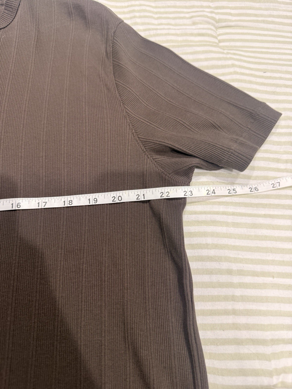 Abercrombie & Fitch Ribbed Brown Tshirt
