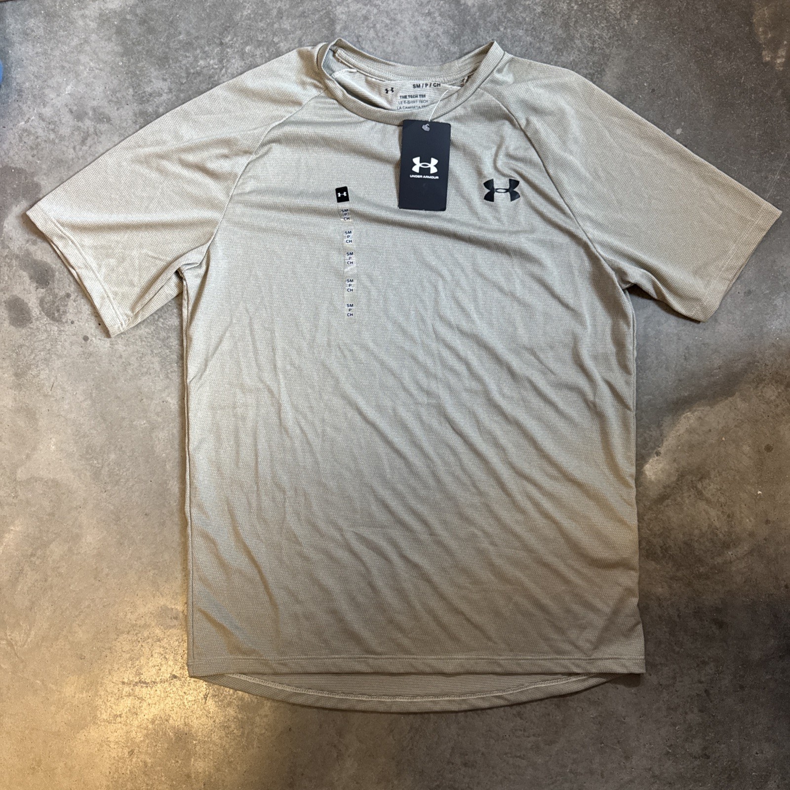 Under Armour 1345317 Mens UA Tech 2.0 Tee Novelty Short Sleeve SMALL Taupe Gray