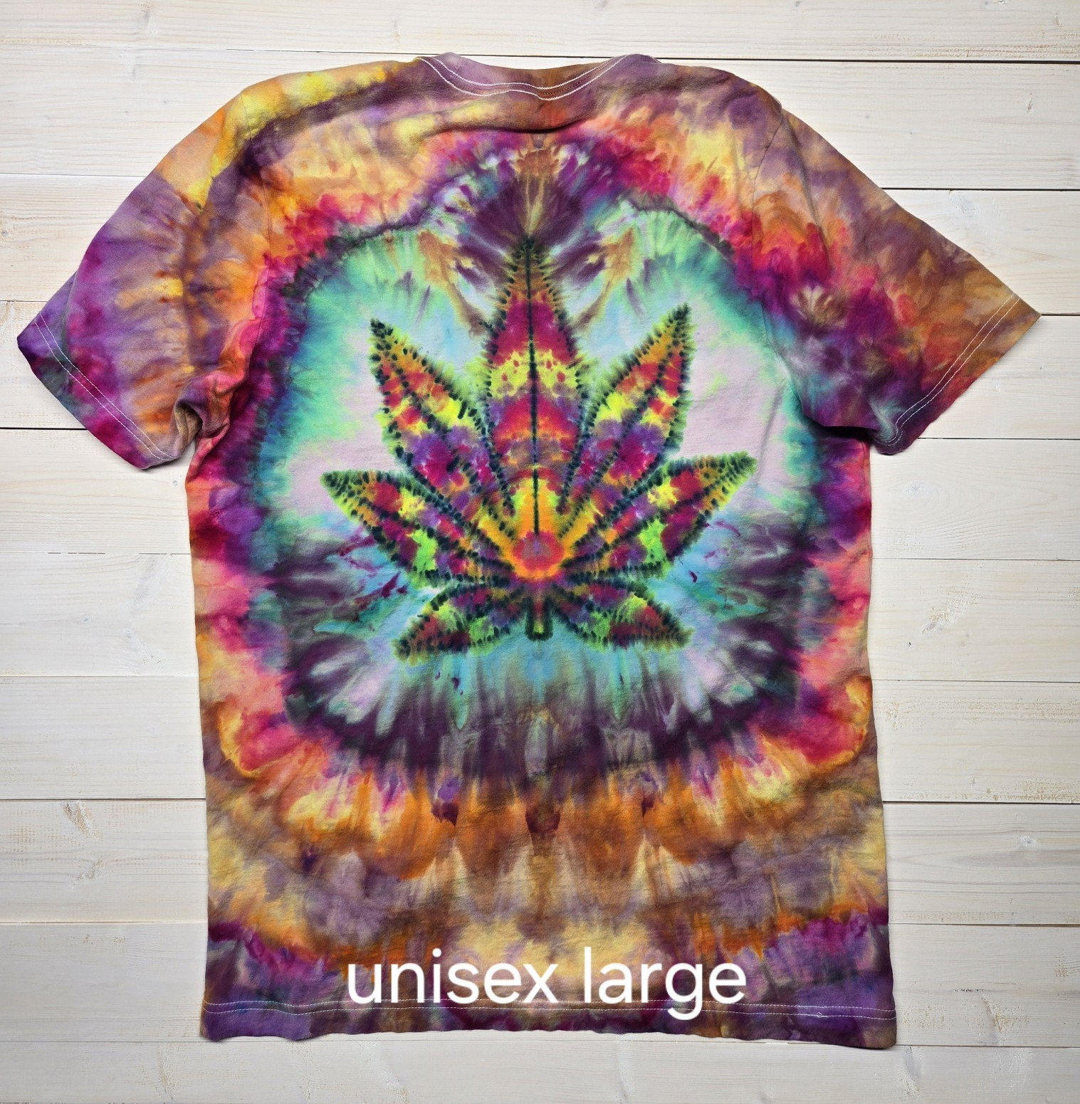 L Tie-Dye Marijuana Leaf Graphic T-Shirt Cotton Knit Crew Neck Multicolor