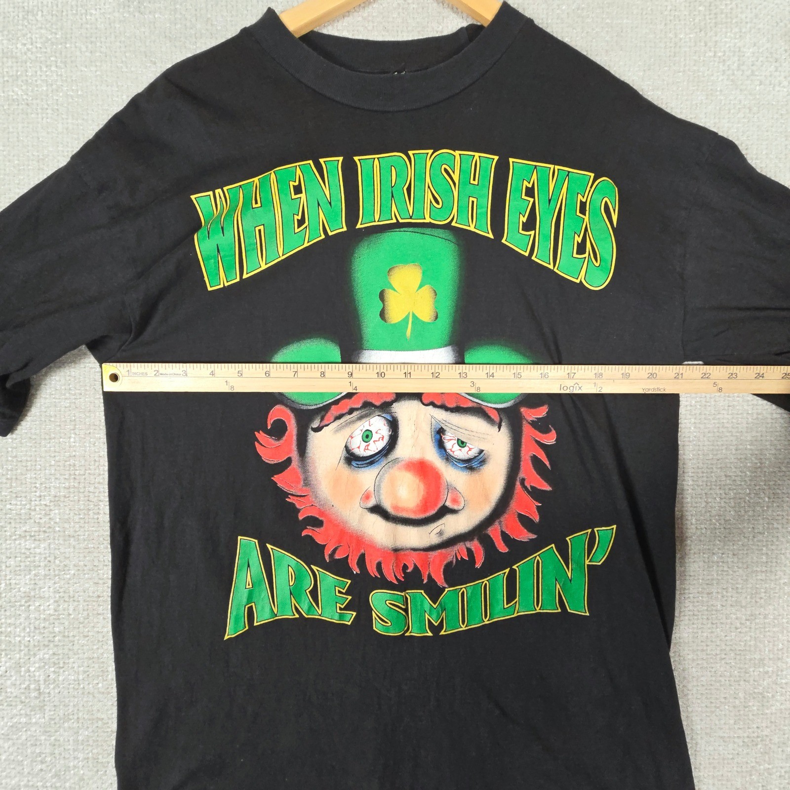 TSI Mens When Irish Eyes Are Smilin Leprechaun Graphic T-Shirt Black Large L