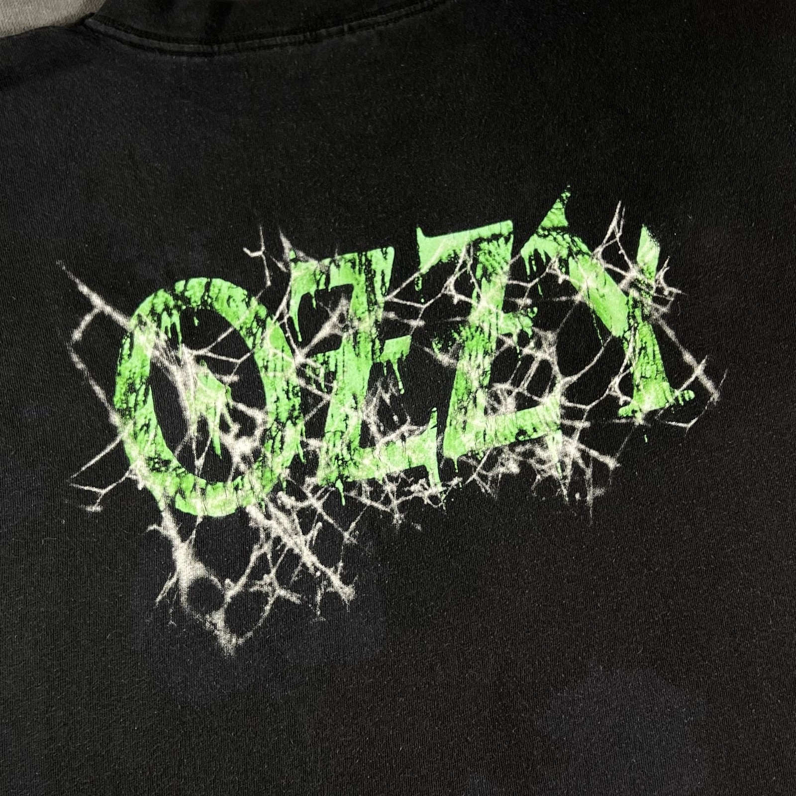Vintage 1998 Ozzy Osbourne Glow in the Dark Spiderweb Faded Black T-Shirt