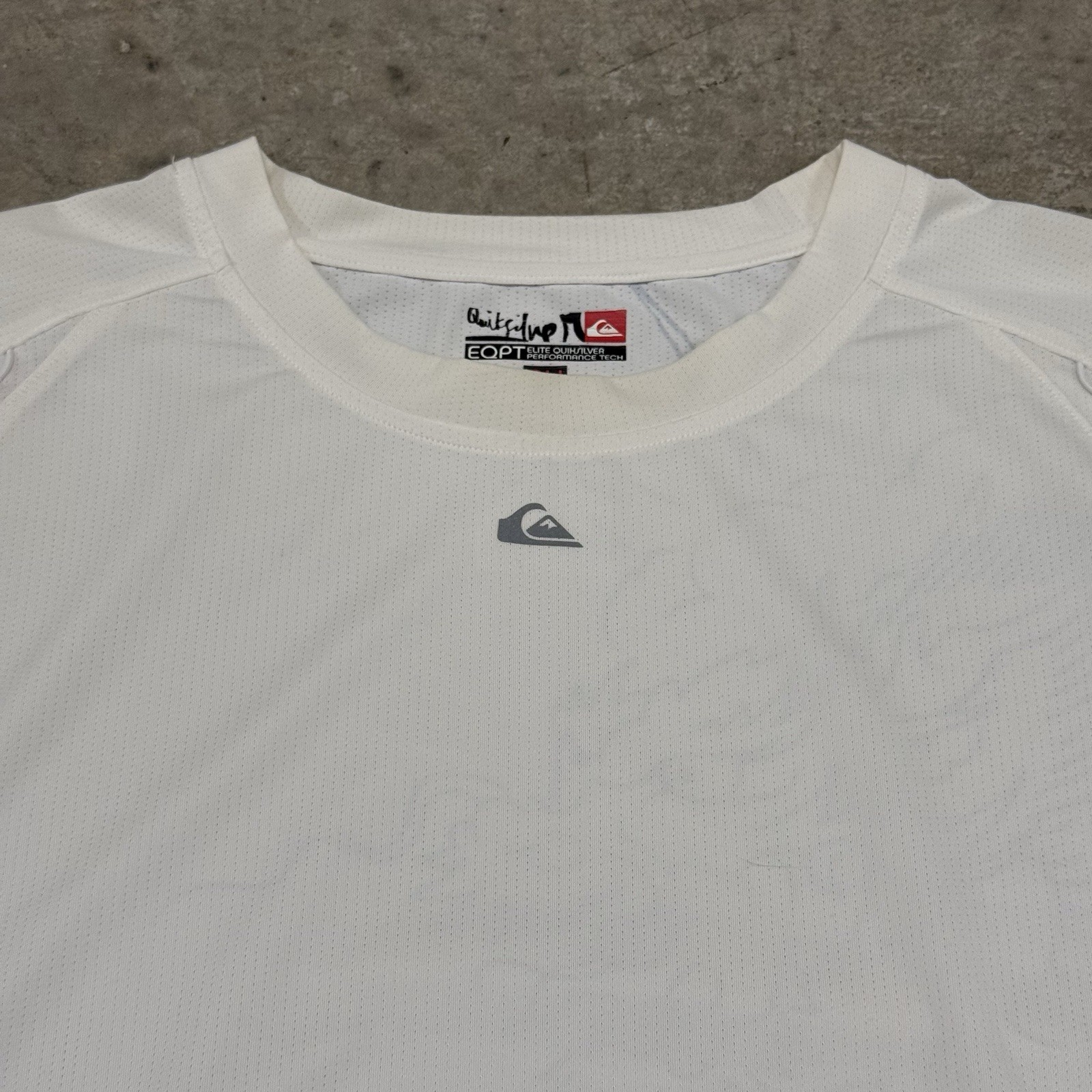 Quicksilver EQPT Shirt Dragon Long Sleeve Rash Guard Swimming UPF 50+ Protection