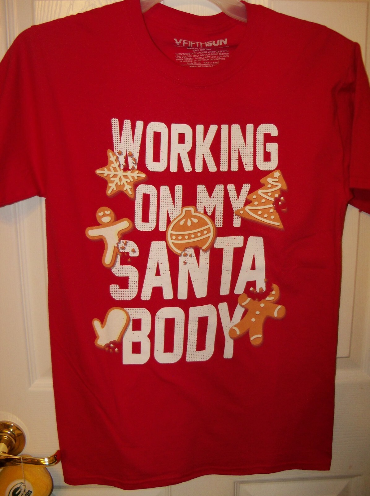 Working On My Santa Claus Body Short Sleeve Red Shirt Mens Size Medium NWT