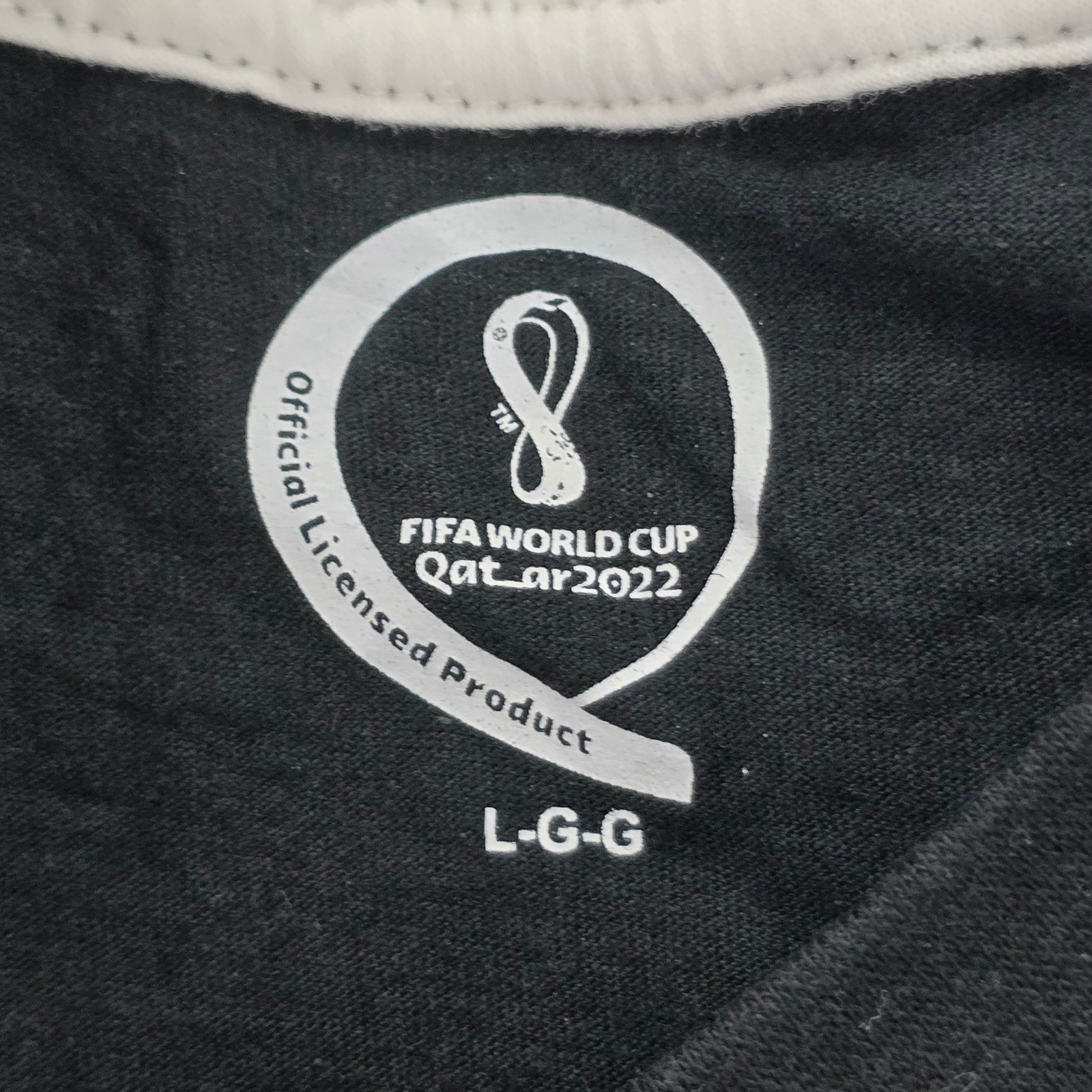 FIFA World Cup Qatar 2022 Long Sleeve Shirt Mens Large Black Outerstuff NWT