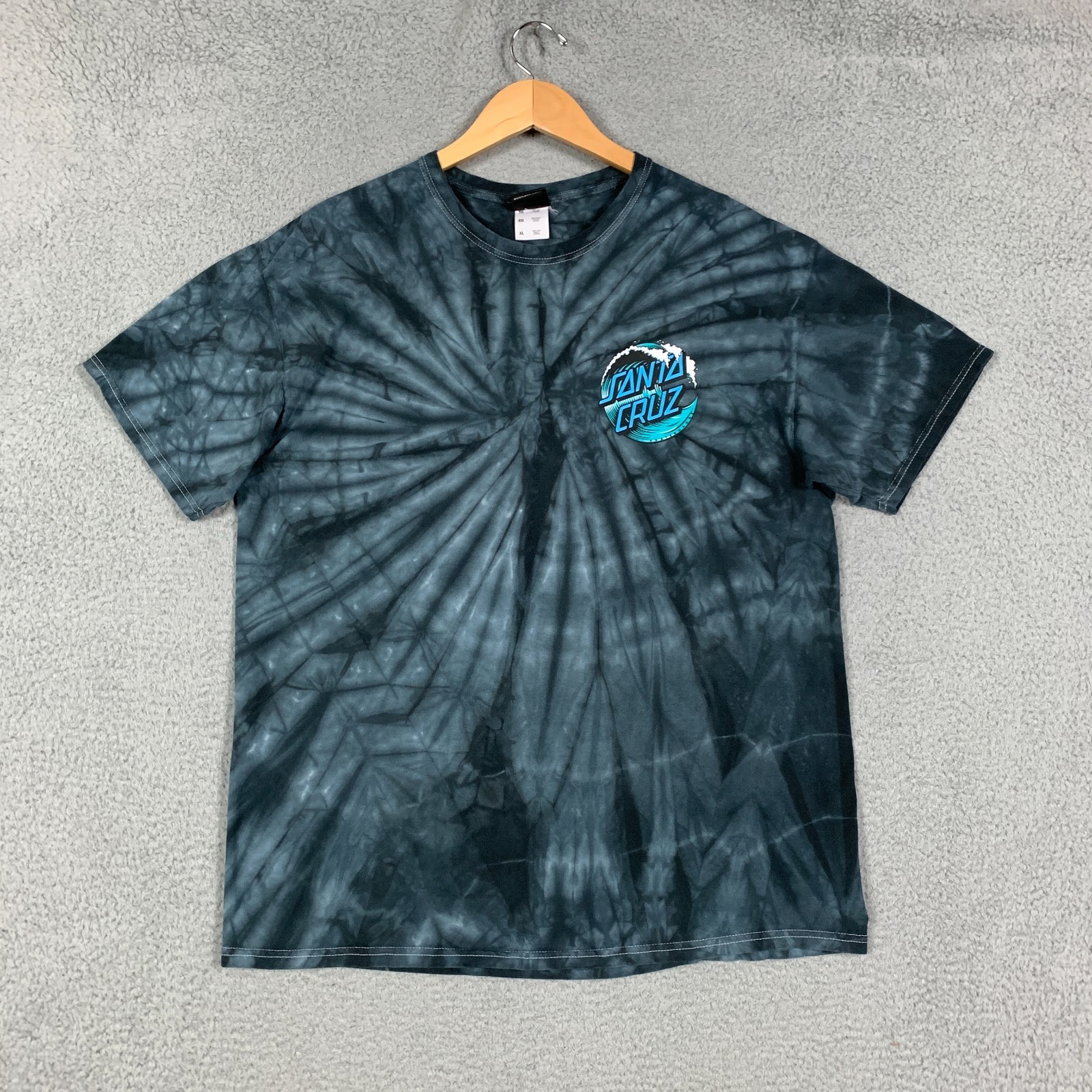 Santa Cruz T-Shirt Men’s XL Blue Tie Dye Wave Dot Spider Short Sleeve Skateboard