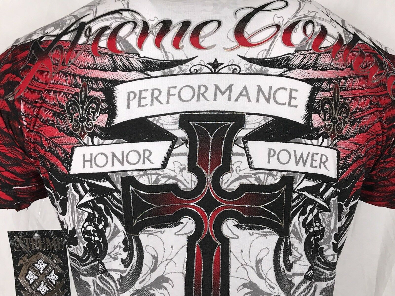 Xtreme Couture By Affliction Men’s T-shirt Carnivore Skulls Biker White S-4XL