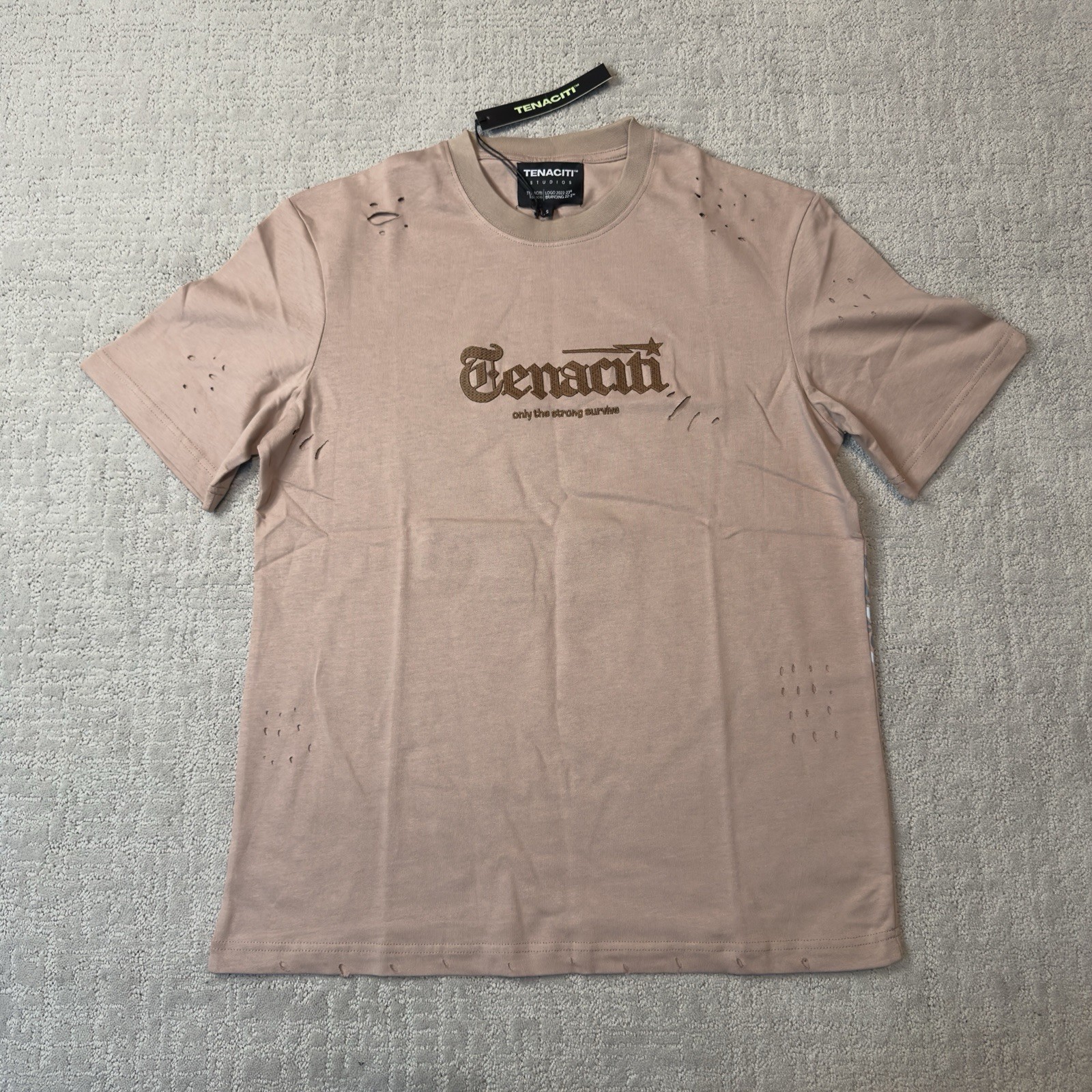 Mauve Tenaciti Distressed graphic embroidered t shirt size small tagged in bag