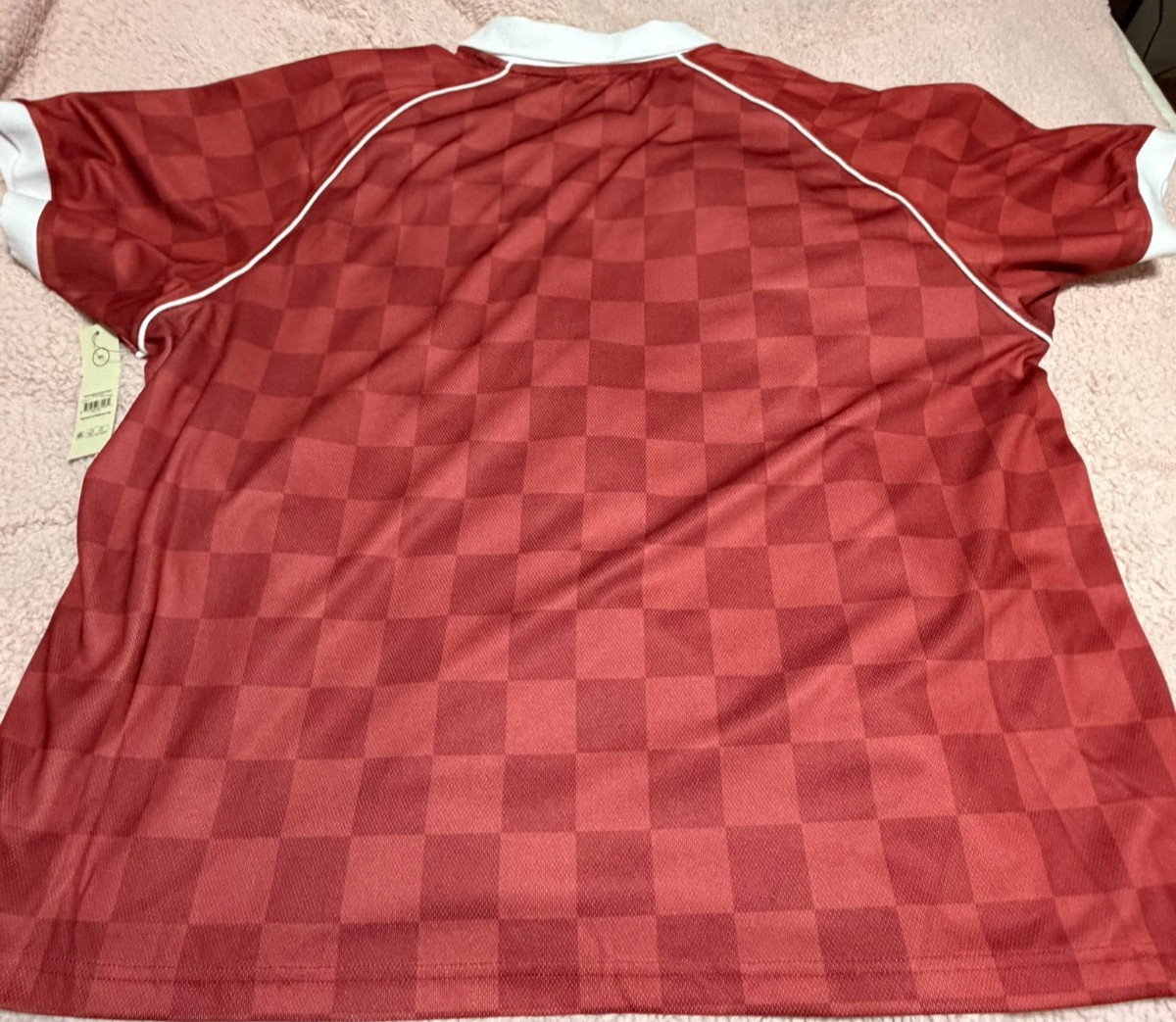 No Boundaries Red & White London Soccer Jersey 2XL 50–52 inch Checkered Pattern