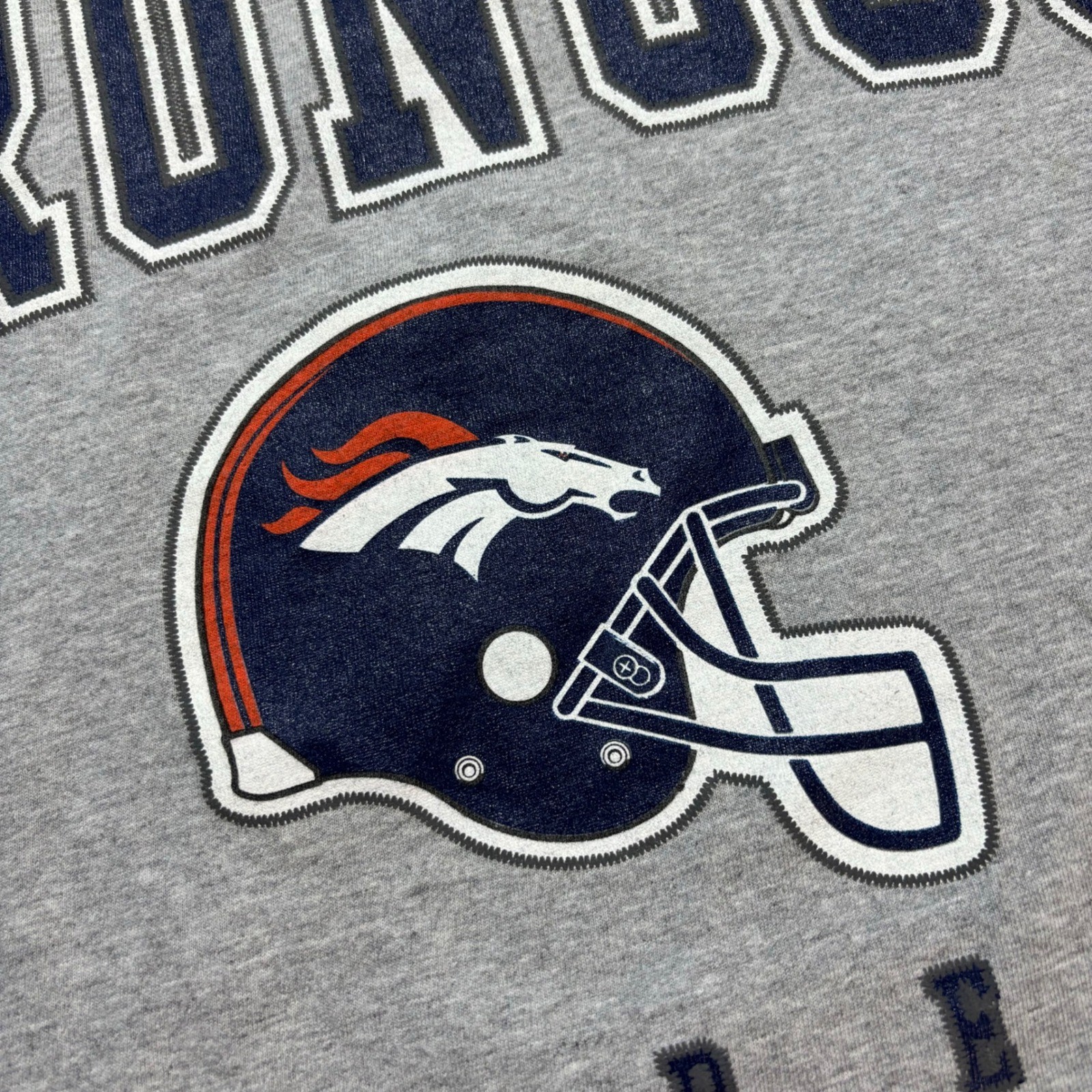 Vintage 90s Denver Broncos T-Shirt Men’s L Gray Riddell NFL Football Made in USA