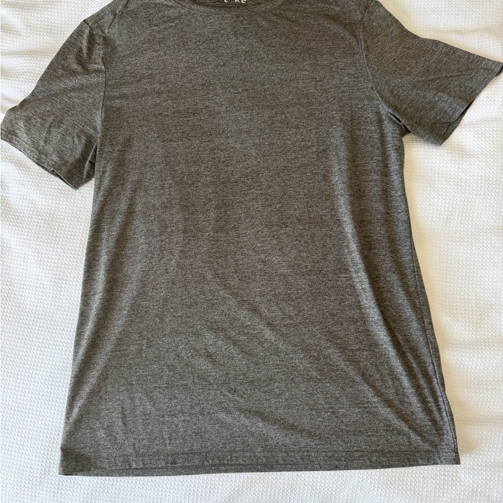 LOT2 Quince Medium Men’s Performance Black and Gray T-Shirt (Flowknit Breeze)