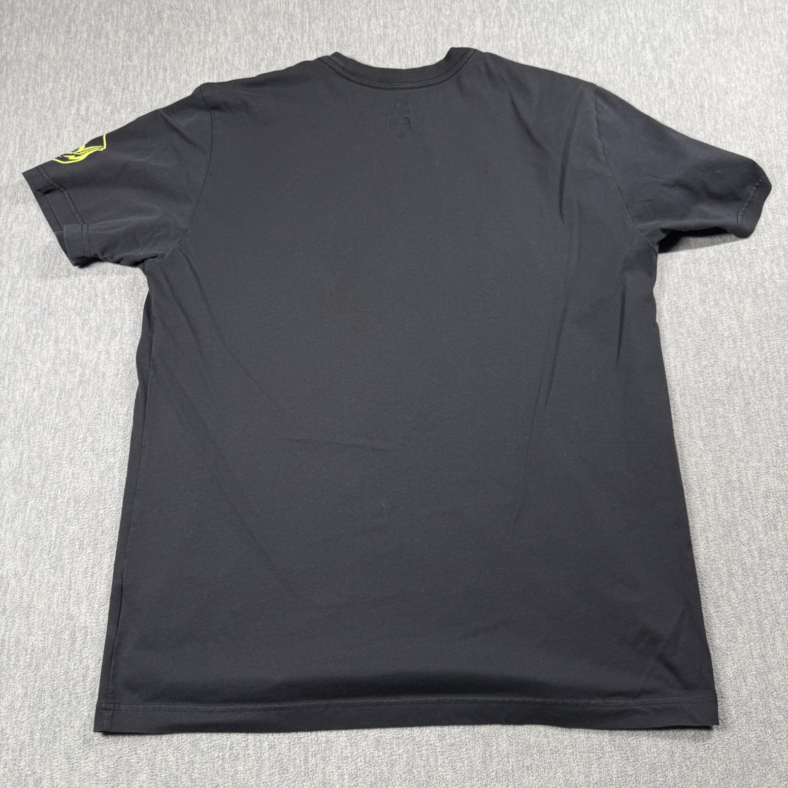 Nike Shirt Mens L Black Dri-Fit Graphic Training Workout Short Sleeve Tee