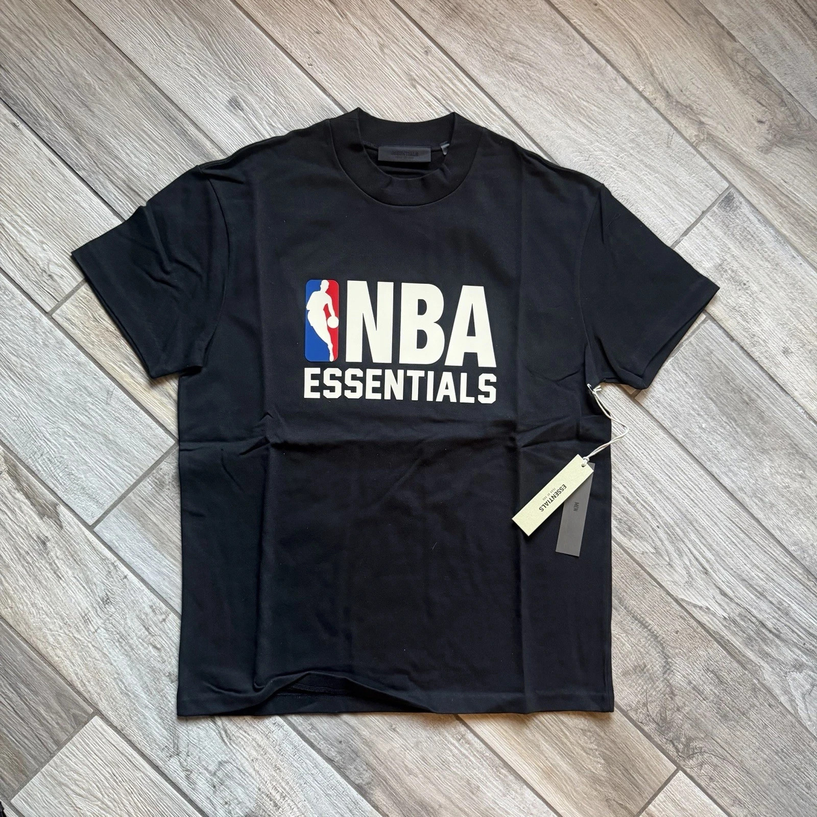 Fear of God Essentials NBA Men’s Cotton Logo Fit 90’T-Shirt – Size M