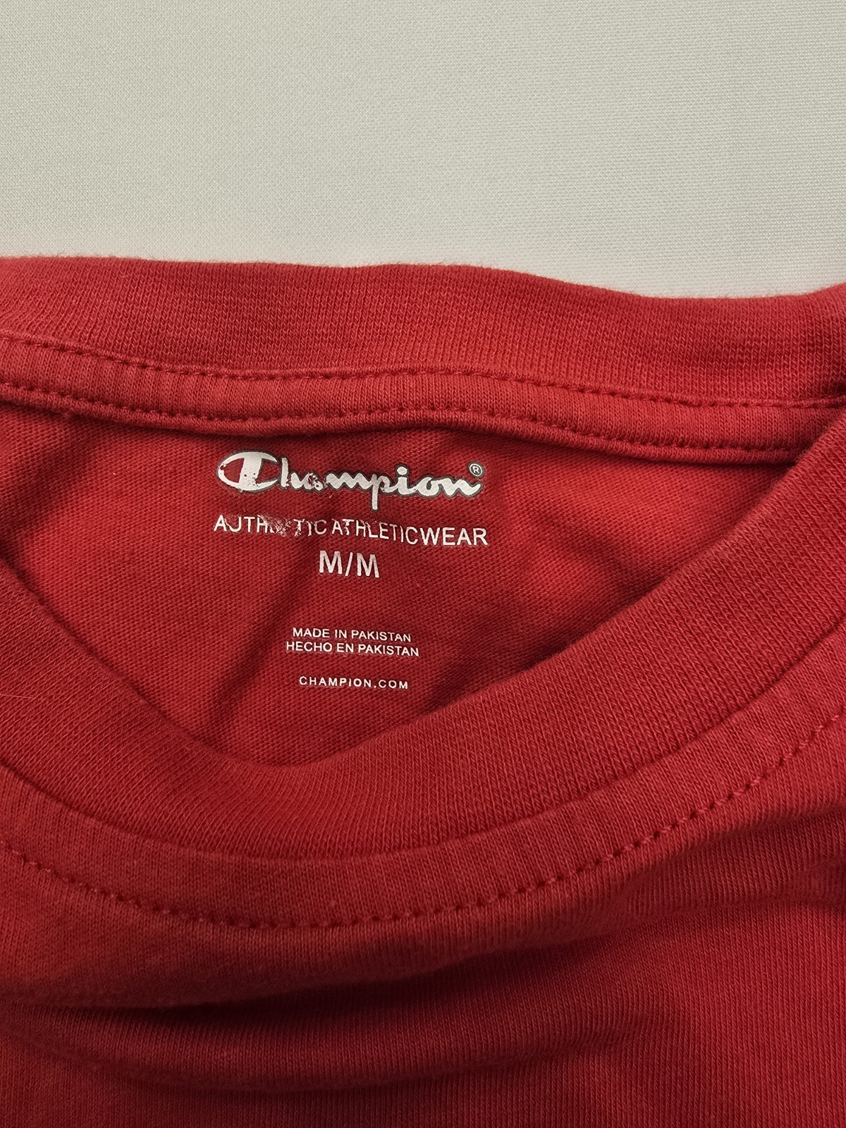 Champion Men’s Classic Logo T-Shirt Red Crew Neck Size Medium