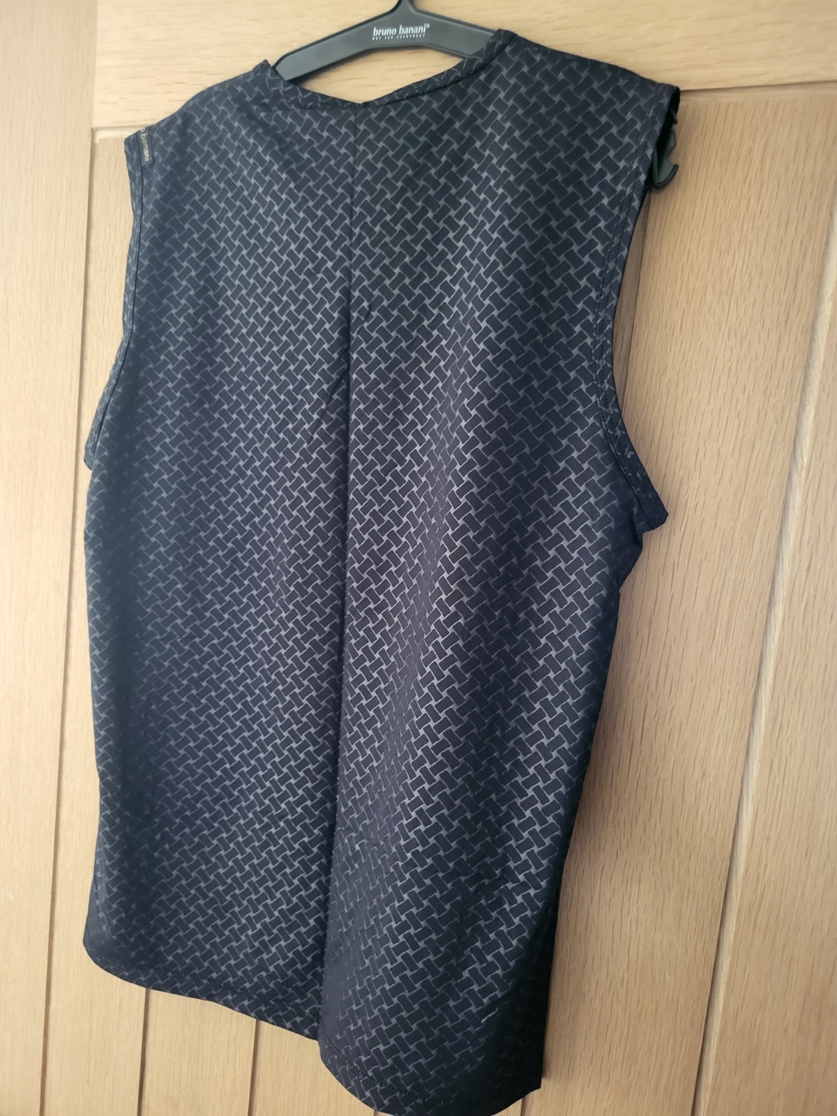 Bruno Banani Poseidon Men Black Shine Tank Top – Size Medium – NWT