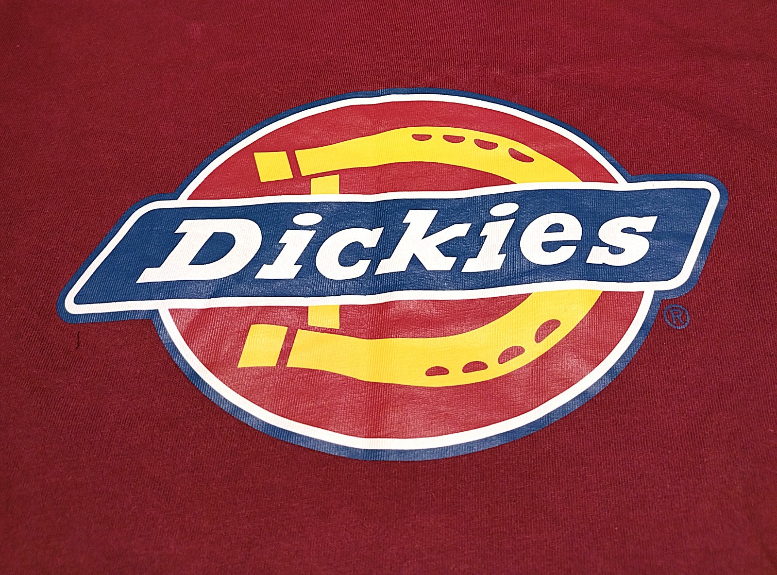 Dickies T-Shirt M Red Burgundy Classic Horseshoe Graphic Logo Cotton Tee Mens