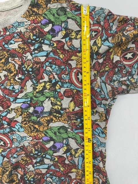 Marvel Comics Multicolor All-Over Superhero T-Shirt Size M Men Set