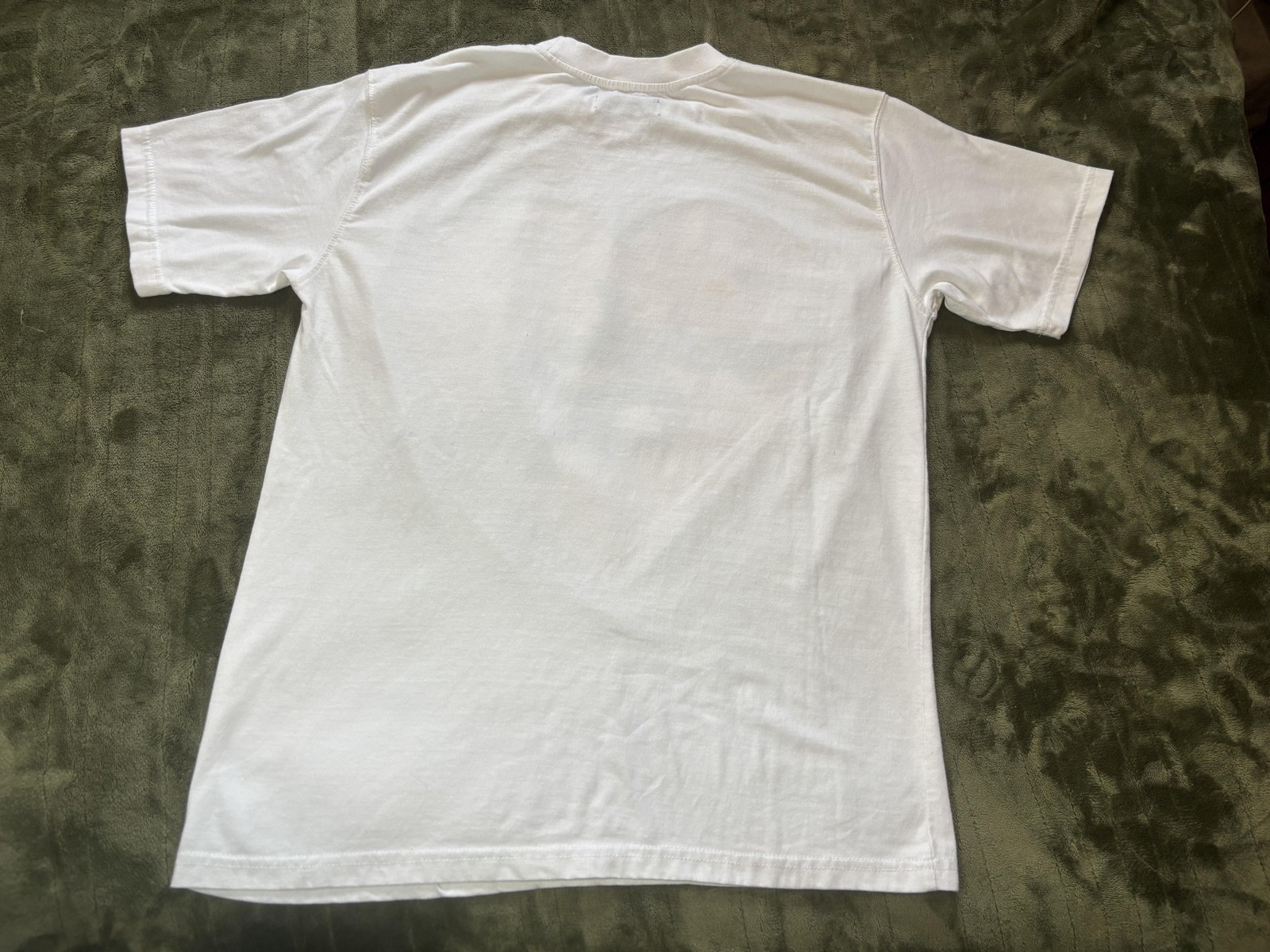 Famiglia E Amici Heart Logo Shirt Mens Small White Love Graphic Tee Valentine