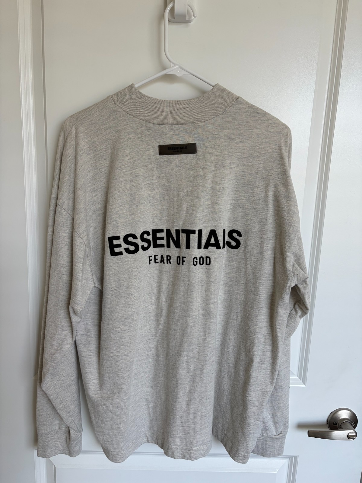 Fear of God Essentials Long-Sleeve Tee ‘Light Oatmeal’ Size: S (Used)