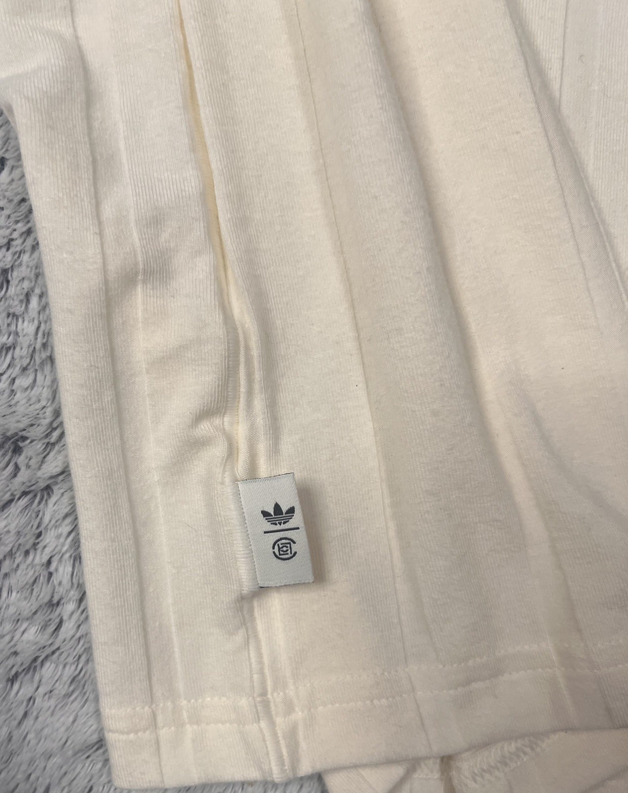 New Adidas Originals CLOT Shirt Mens S Cream Knit Collar Tee