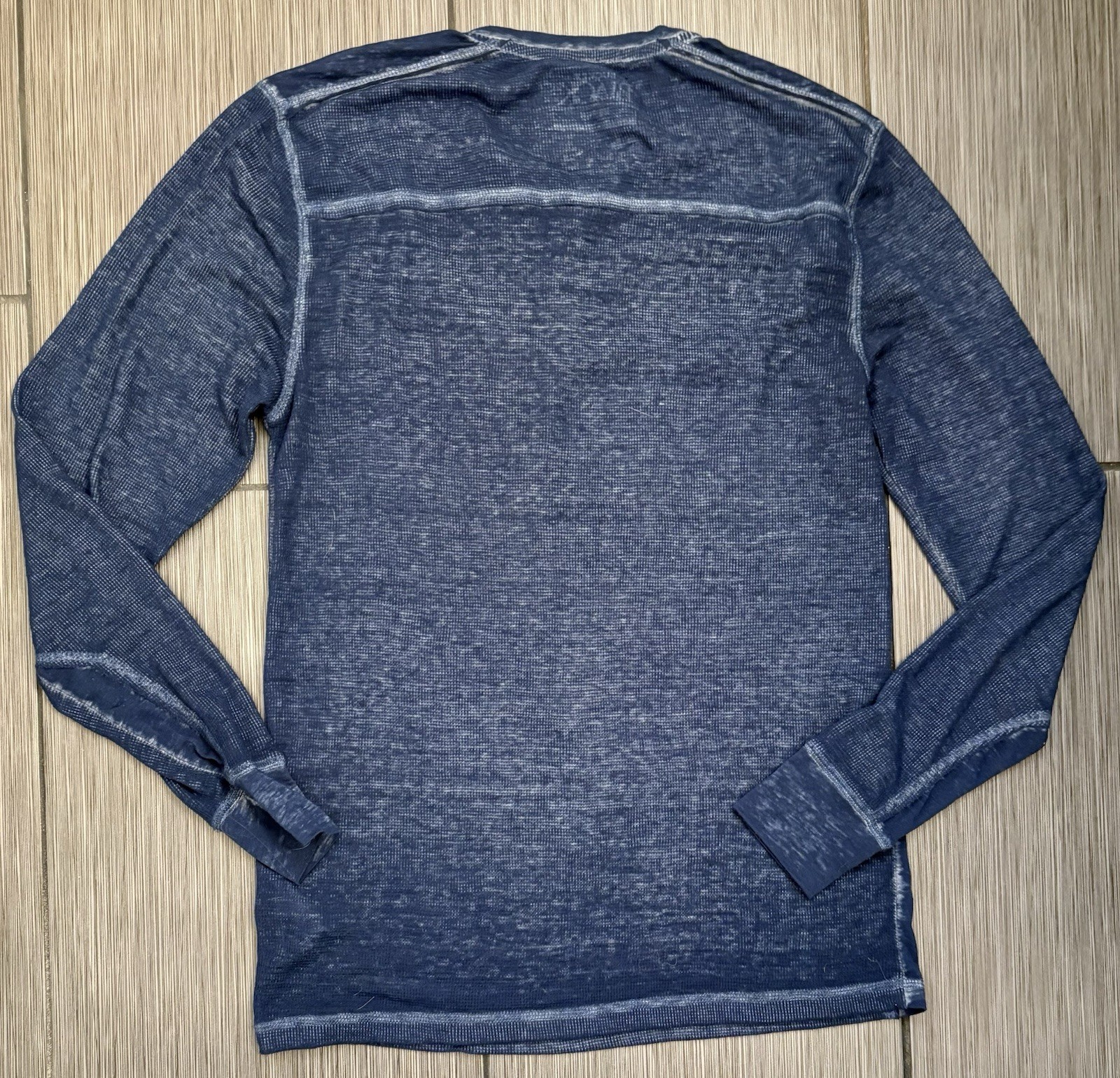 Buckle Black Men’s Slub Long Sleeve Burnout Henley Shirt Medium Blue Waffle