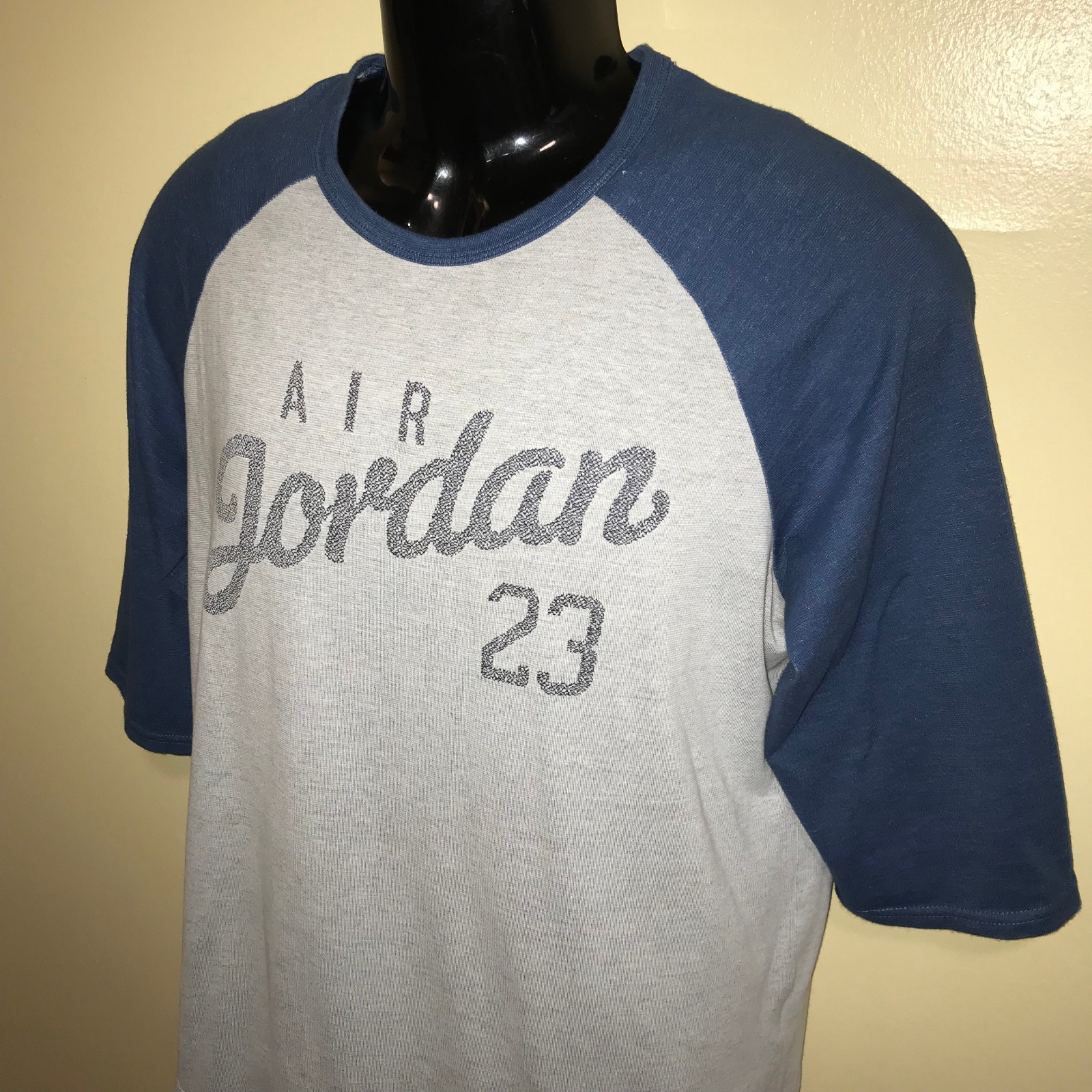 Men’s Air Jordan 23 Raglan 3/4 Sleeve T-shirt-Size: L (724492