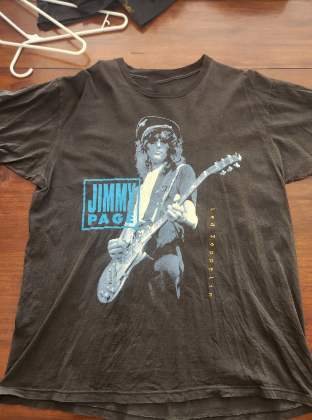 VTG Jimmy Page Play guitar Shirt 100% Cotton Adult Tee SB330