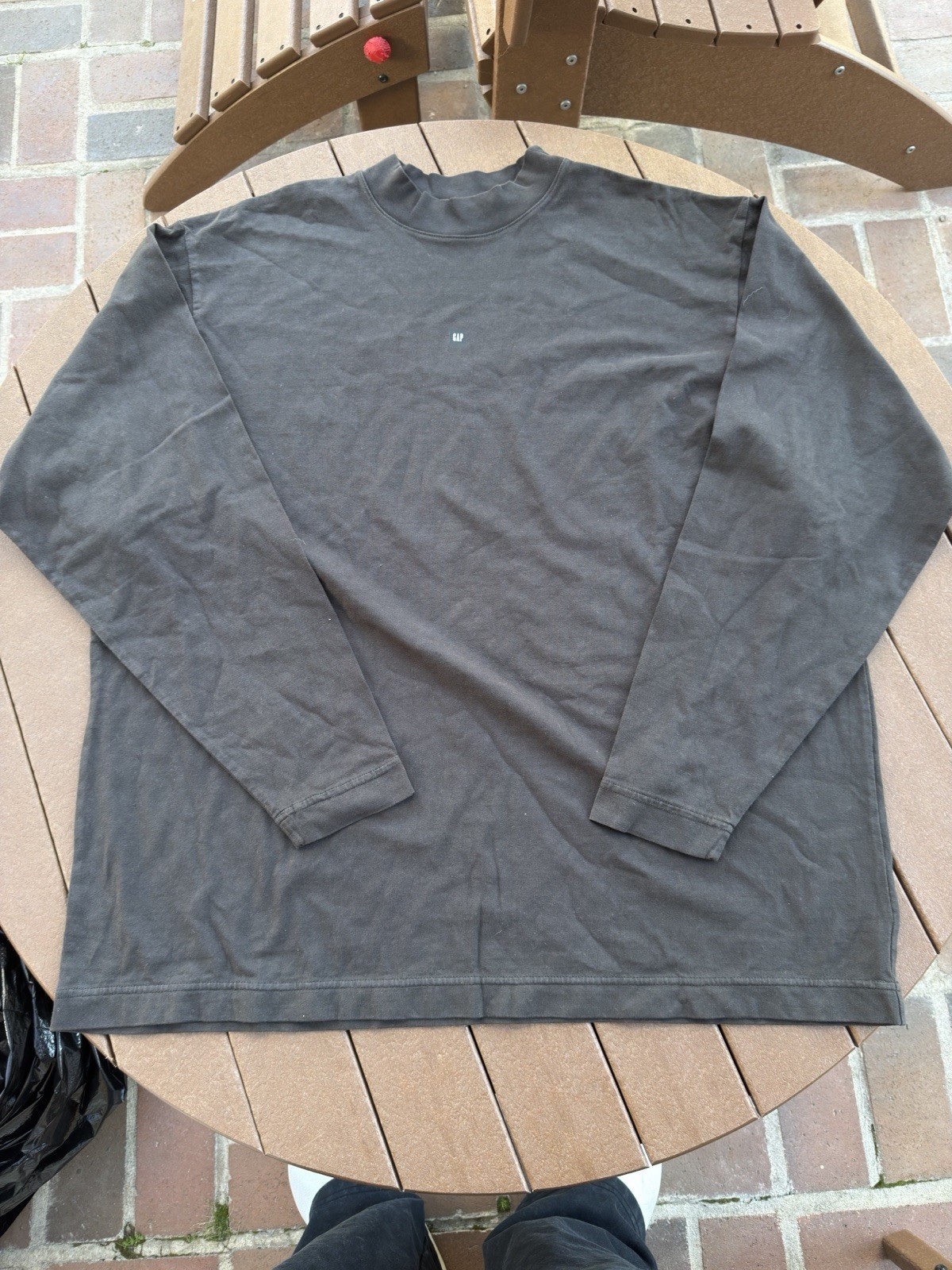 Yeezy x Gap Long Sleeve T-Shirt Dark Grey Size S