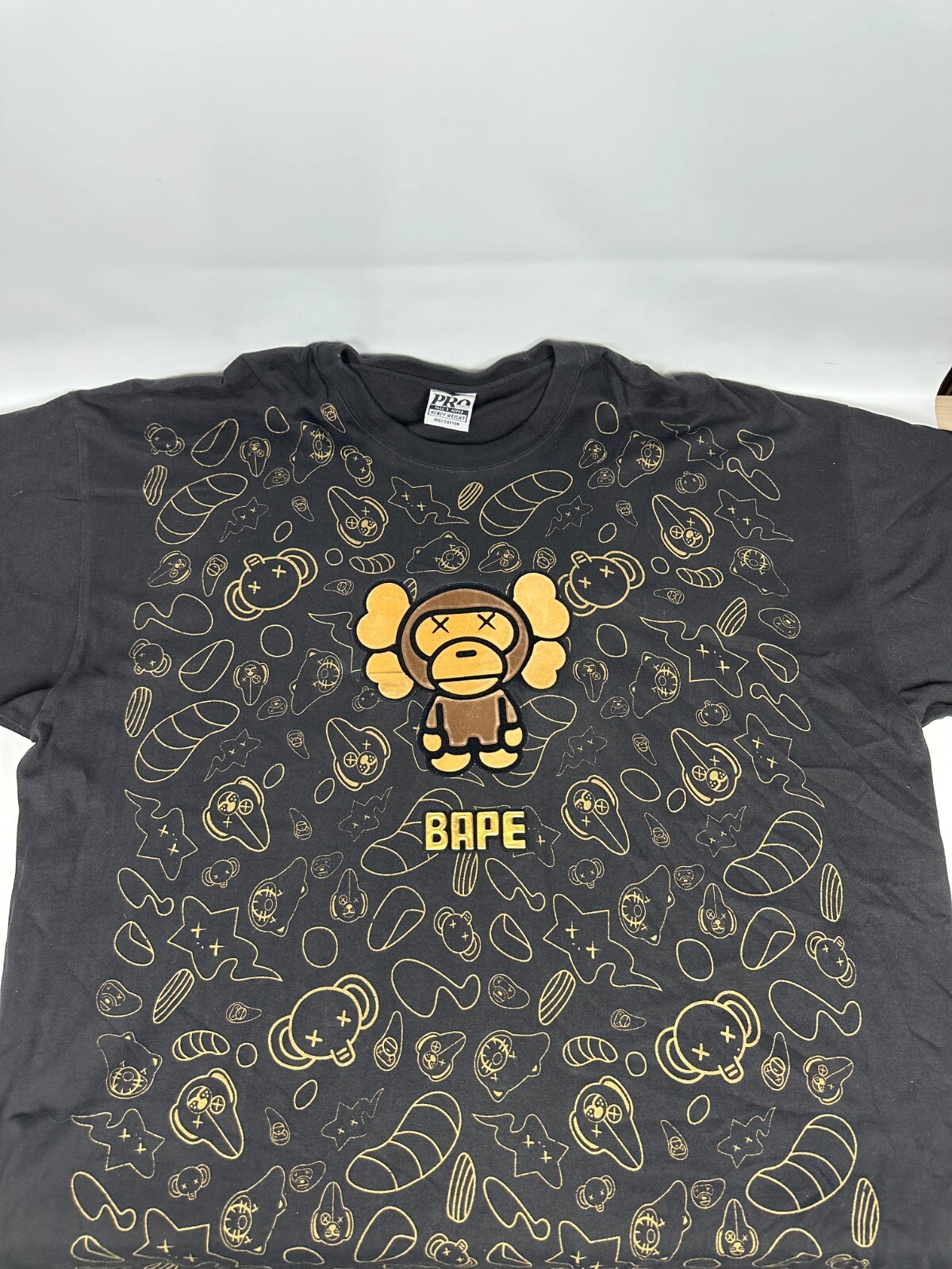 Bape x Kaws Milo Animal Kingdom Black Shirt Men 4XL Tall Pro Champ Tag *Preowned