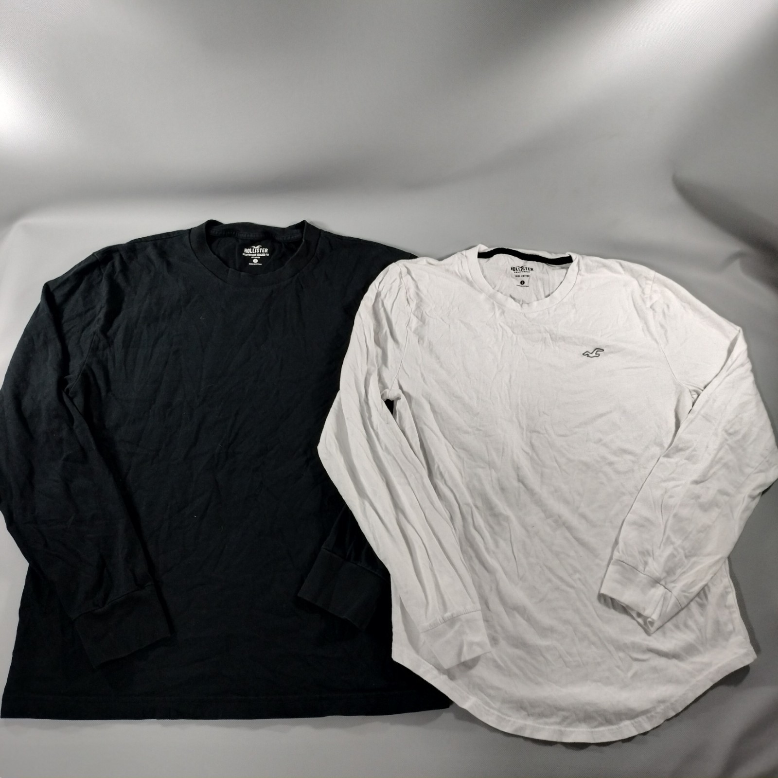 Hollister Lot of 2 Black White Crew Neck Pull On Long Sleeve T-shirts Mens Sz S